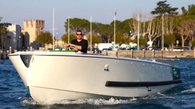 Barca elettrica sul Garda, Repower sta realizzando la rete elettrica per ricaricarla.