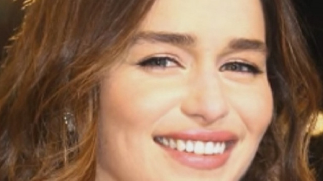 Tagli capelli medi per l'estate 2016: long bob di Emilia Clarke di GoT