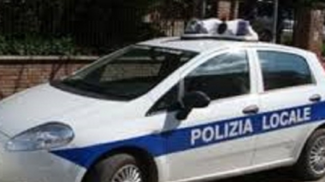 Calabria: incidente tra furgone e pullman