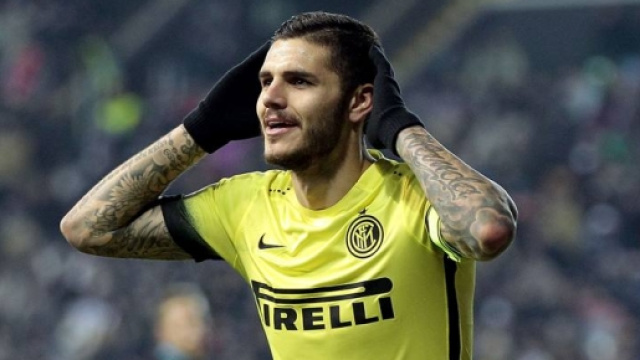 Icardi tende la mano a Maxi Lopez, lui reagisce cos&igrave;: video e foto
