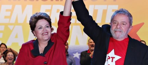 Lula o padrinho pol&iacute;tico - Dilma a sucessora