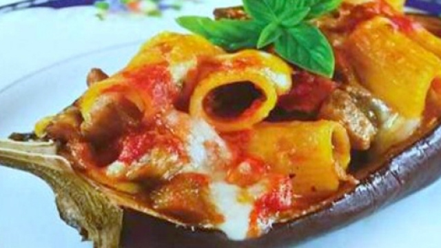Parmigiana in barca: un primo piatto originale e succulento!