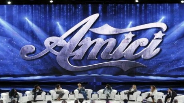 Amici di Maria De Filippi 2016