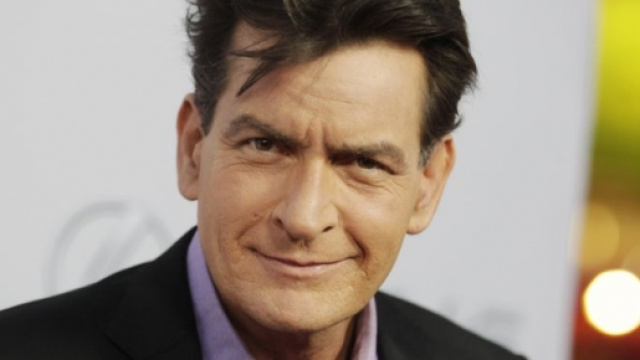 Charlie Sheen nota star Americana