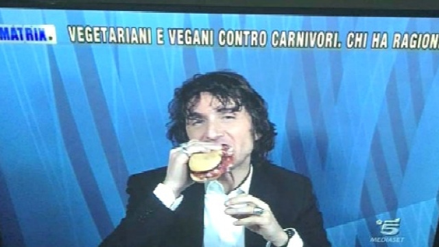 Giuseppe Cruciani, giornalista di Radio 24 ospite a Matrix