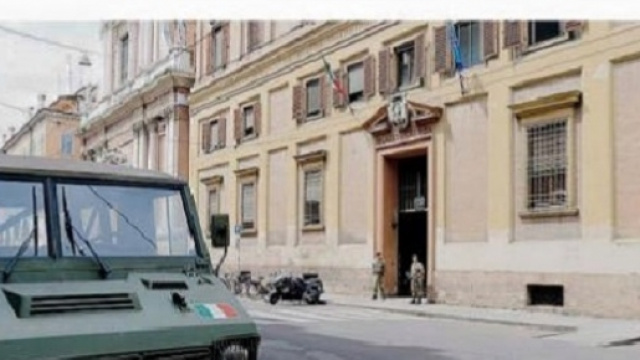 Una veduta del Tribunale di Modena