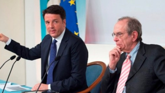 Renzi e Padoan spiegano il Def, niente su riforma pensioni