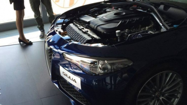 Alfa Romeo Giulia 2.2 Jtdm alla Concessionaria Antonietti di Jesi (AN) Foto Jean-luc Zaganelli