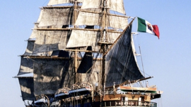 La nave scuola Amerigo Vespucci