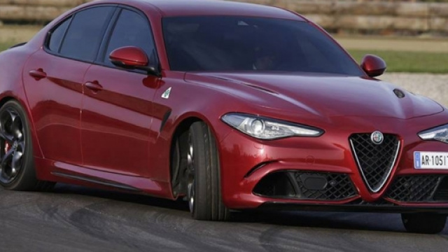 Alfa Romeo Giulia: prove della stampa avvenute.