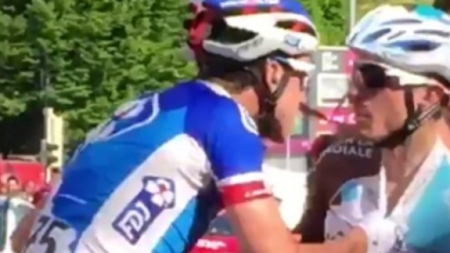 L'ira di Alexandre Geniez contro Dupont