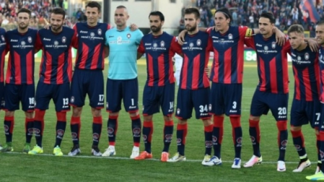 La squadra del Crotone Calcio.