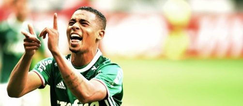 Gabriel Jesus foi o destaque da partida marcando dois gols.