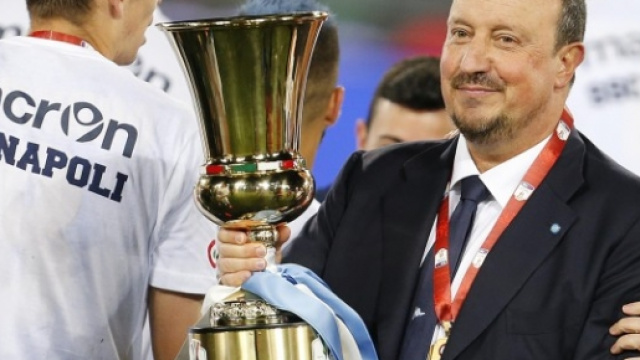 Rafa Benitez vince la Coppa Italia.