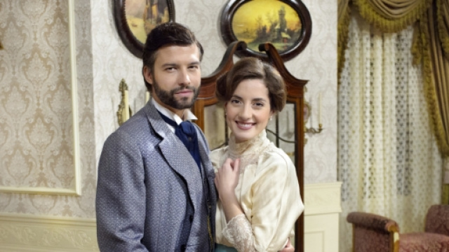Una Vita, trame italiane soap opera