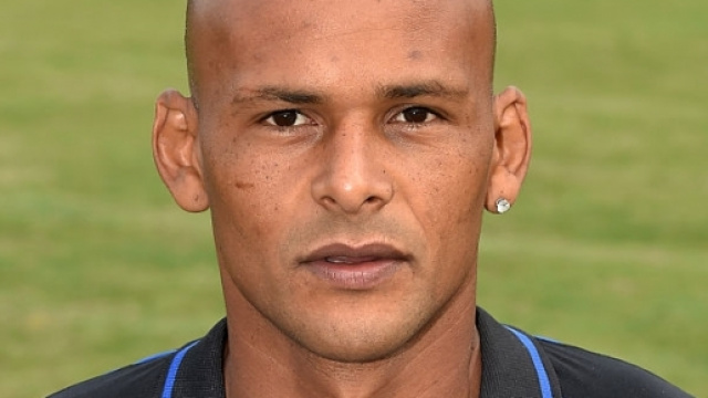 Il centrocampista Olivera del Latina.