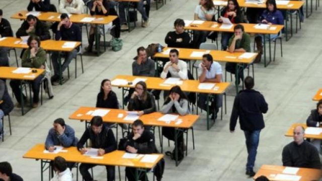 Concorso Pubblico Geometra, Falegname, Giardiniere: 2016