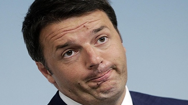 Insultare Renzi su Facebook &egrave; costato il posto di lavoro ad una lavoratrice della Piaggio