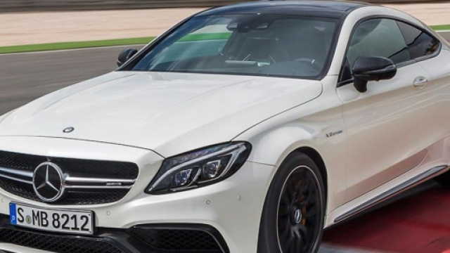 Ecco la Mercedes C 220D Coup&eacute; 2016