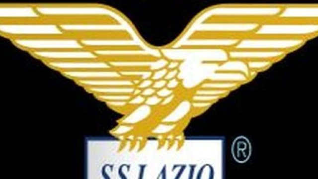 La Lazio a caccia di un terzino del Barcellona.