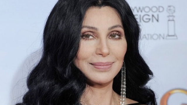 Cher, la cantante dalle mille trasformazioni capace sempre di stupire