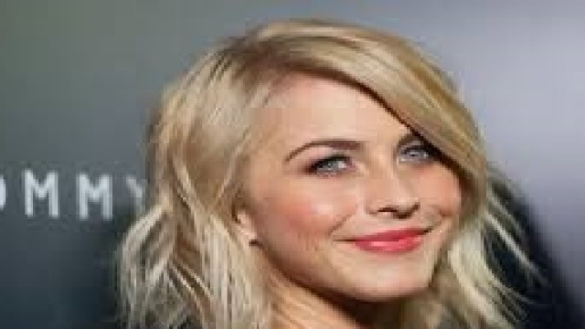 Novit&agrave; tagli di capelli: chiome estate 2016