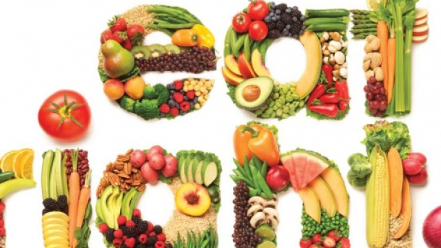 Proteine, carboidrati e grassi: come assumerli in una dieta equilibrata.