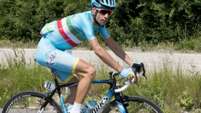 Vincenzo Nibali al Giro d'Italia - Foto Ansa/Peri