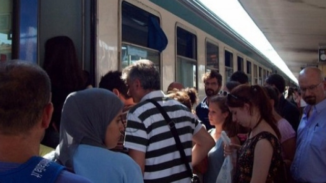 Secondo Trenitalia i treni regionali dei pendolari sono puntuali