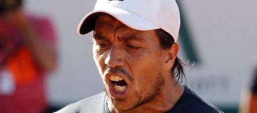 Tras superar la qualy, Carlos Berlocq continu&oacute; su serie positiva en Roland Garros