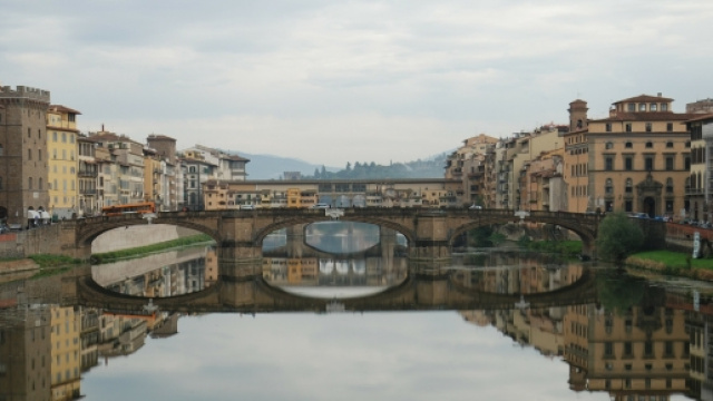 Voragine Firenze, crollo Lungarno Torrigiani