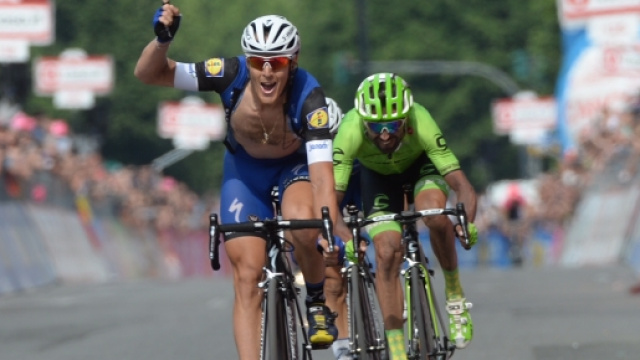 A Pinerolo vince Matteo Trentin.