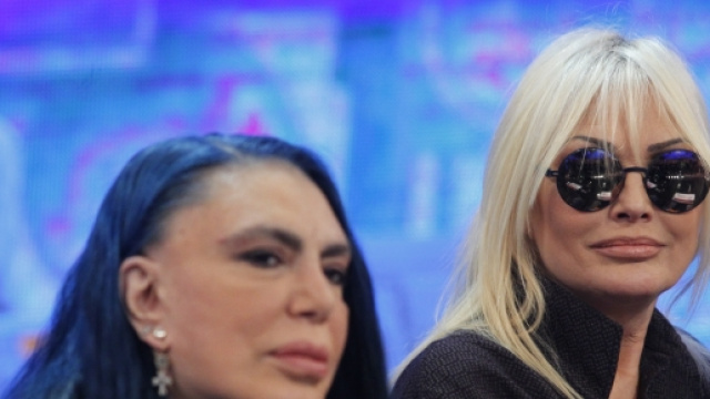 Amici 2016 lite Loredana Bert&egrave; Anna Oxa