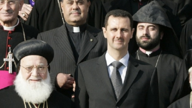 Bashar al-Assad insieme alle autorit&agrave; cristiane della Siria