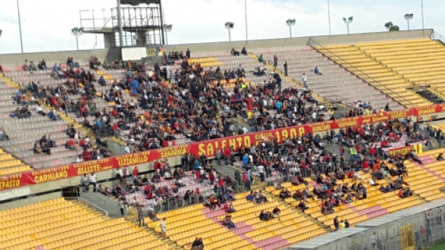 I tifosi del Lecce sono pronti a recarsi a Foggia.