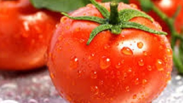 Il pomodoro - ottimo alimento per il benessere cardiovascolare.