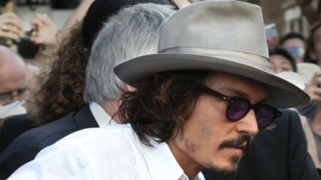 Johnny Depp torna single, divorzio con Amber Heard