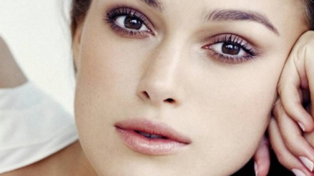 Keira Knightley &egrave; stata duramente attaccata da John Carney.