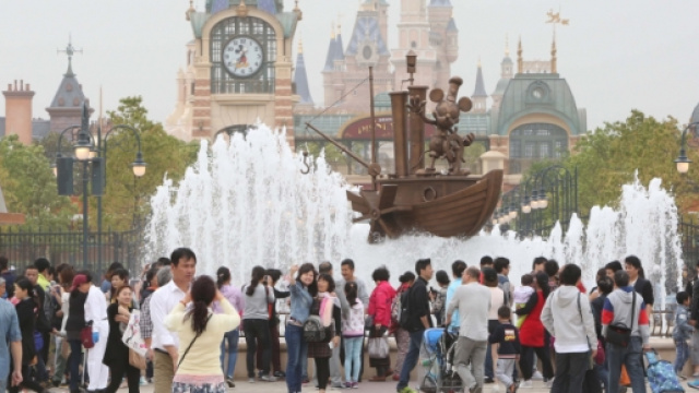 Cina: il 16 giugno aprir&agrave; il primo Disneyland Resort.