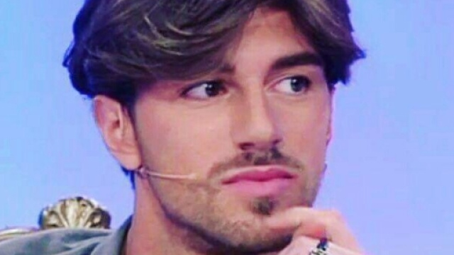 Uomini e Donne: Andrea Damante si avvicina alla scelta.