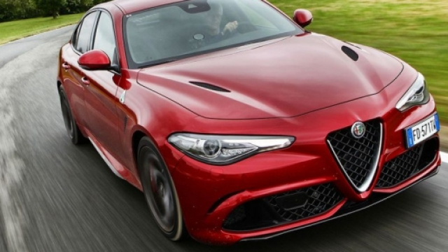 Alfa Romeo Giulia: 50% dei clienti rubati ad Audi, Bmw e Mercedes