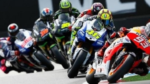Orari tv GP Catalogna 2016 di Motogp: diretta Sky, replica TV8.