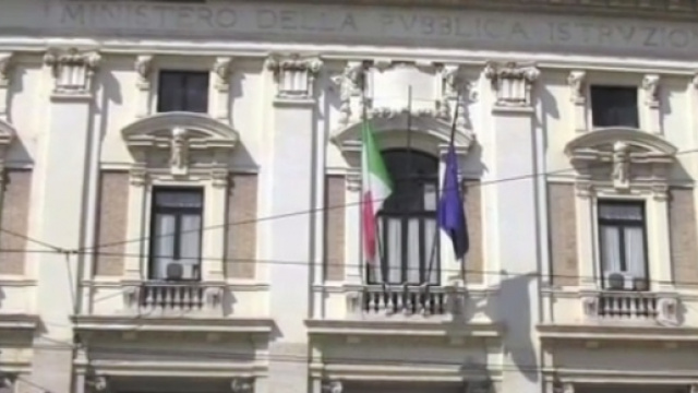 Caos legge 104 dopo i dati pubblicati dal ministero dell'Istruzione.