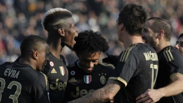 La Juventus esulta dopo un gol
