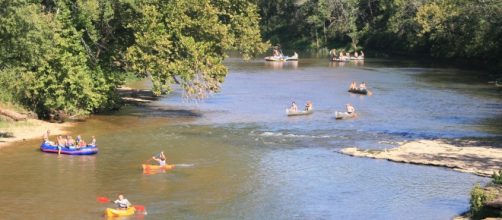 A canoagem come&ccedil;ou a se popularizar com o escoc&ecirc;s John McGregor.