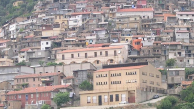 un oratorio per Pat&igrave; Fonte : http://www.vita.it/it/article/2015/06/04/un-oratorio-per-plati/135342/