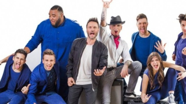 La squadra blu capitanata da Nek e J-Ax.