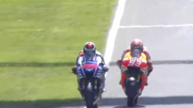 Motogp Mugello, lo scontro tra Lorenzo e Marquez nel 2014