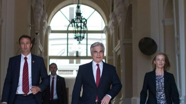 Il Cancelliere austriaco Werner Fayman si dimette dopo la sconfitta elettorale