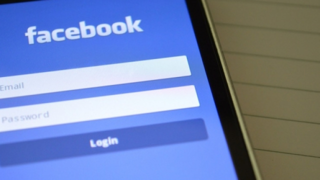 Foto a 360 gradi su Facebook anche da smartphone.